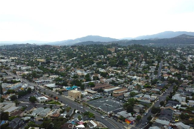 6160 York Boulevard, Los Angeles, CA 90042