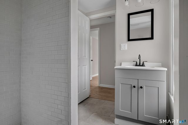 8 Bancroft Street, Torrington, CT 06790