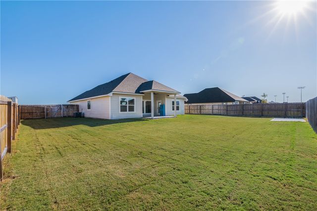 172 Pleasant Path, Somerville, TX 77879