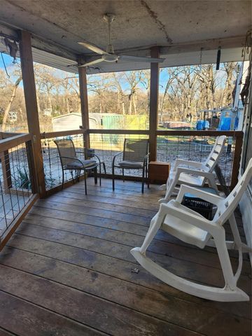 1589 Shady Woods Drive, Quinlan, TX 75474