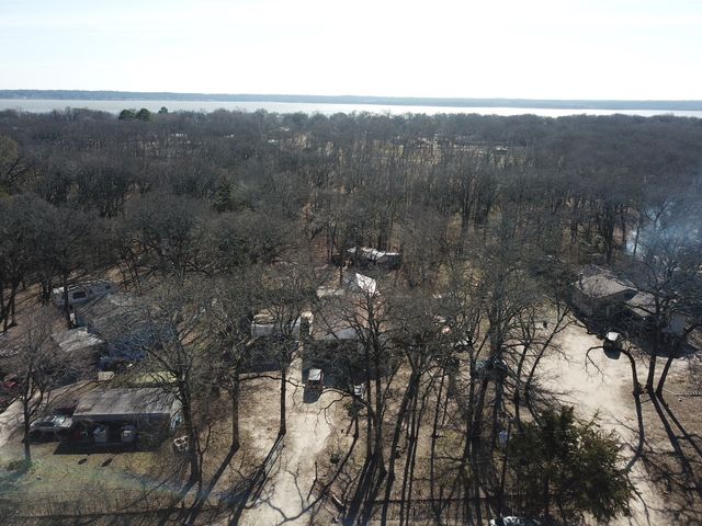 1589 Shady Woods Drive, Quinlan, TX 75474