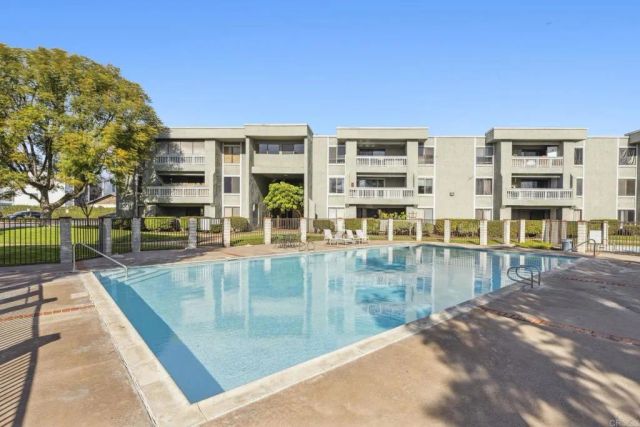 1020 E Washington Avenue 88, Escondido, CA 92025