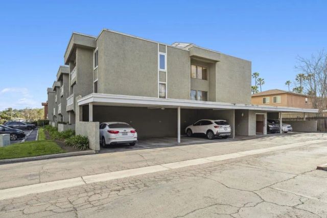 1020 E Washington Avenue 88, Escondido, CA 92025