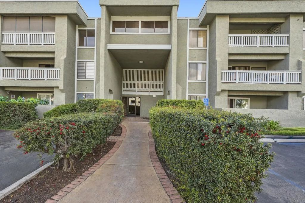 1020 E Washington Avenue 88, Escondido, CA 92025