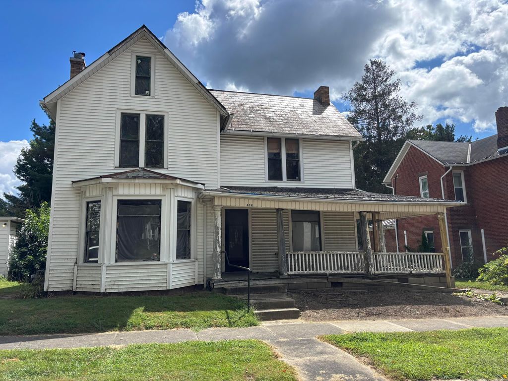 404 N Gay Street, Mount Vernon, OH 43050