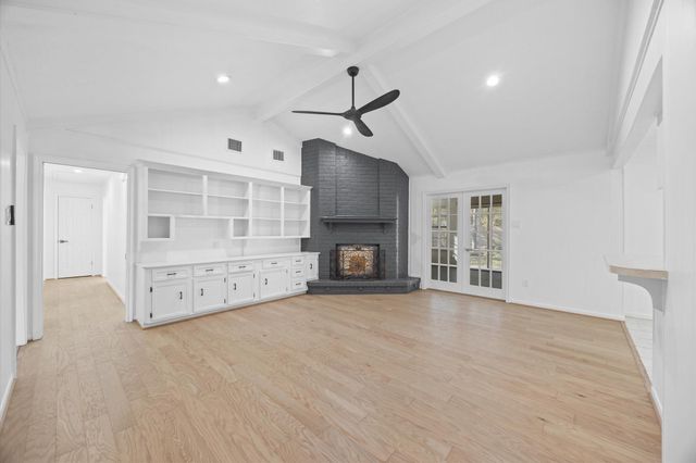 25 Little John Lane, Dayton, TX 77535