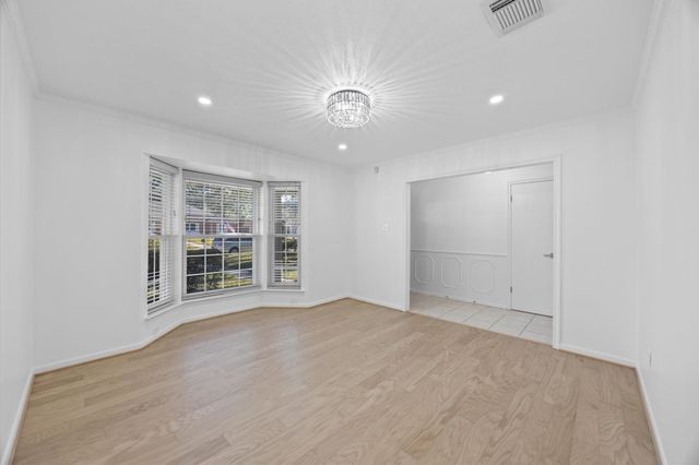 25 Little John Lane, Dayton, TX 77535