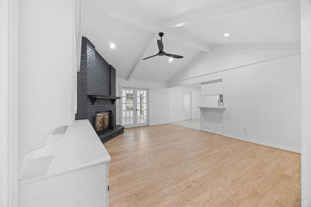 25 Little John Lane, Dayton, TX 77535