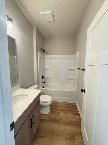 8195 Haywood Drive, Lino Lakes, MN 55014