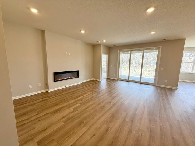 8195 Haywood Drive, Lino Lakes, MN 55014