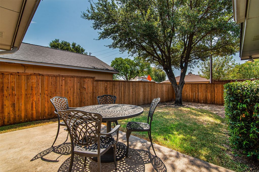 1756 Northview, Carrollton, TX 75007 — photo 4