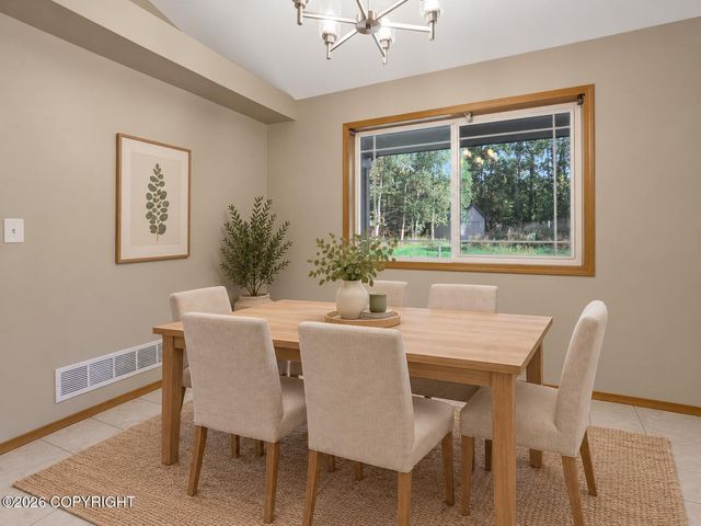 2775 W Stoneridge Circle, Wasilla, AK 99654