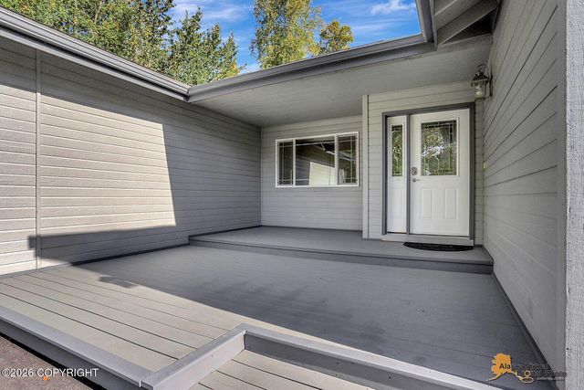 2775 W Stoneridge Circle, Wasilla, AK 99654