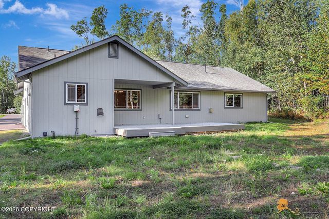 2775 W Stoneridge Circle, Wasilla, AK 99654
