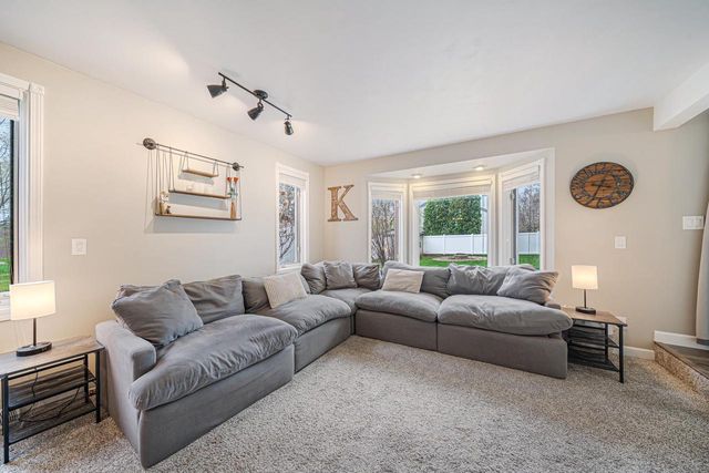 1820 SUGAR PLACE, De Pere, WI 54115