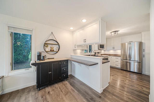 1820 SUGAR PLACE, De Pere, WI 54115