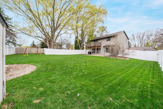1820 SUGAR PLACE, De Pere, WI 54115