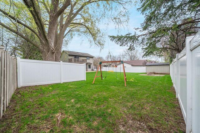 1820 SUGAR PLACE, De Pere, WI 54115