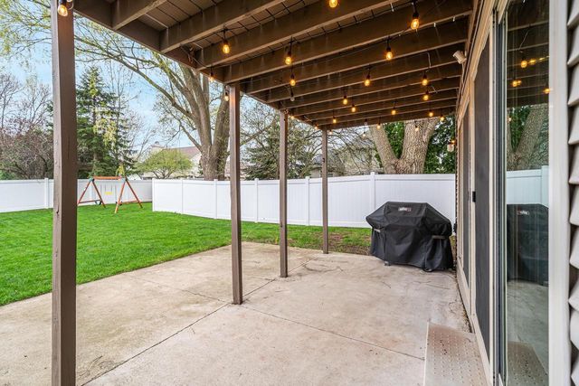 1820 SUGAR PLACE, De Pere, WI 54115