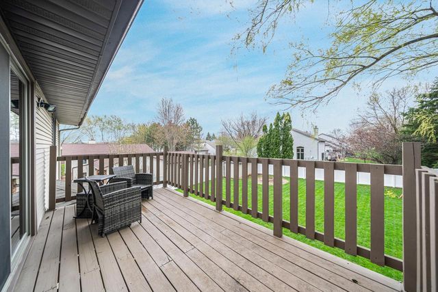 1820 SUGAR PLACE, De Pere, WI 54115