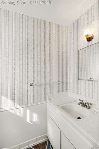 5946 Alan Drive 40, Brighton, MI 48116