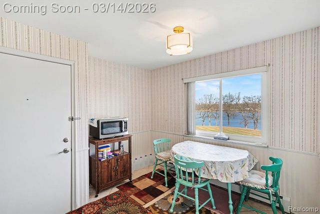 5946 Alan Drive 40, Brighton, MI 48116