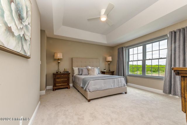 24 Hunter Court, Milton, NY 12020