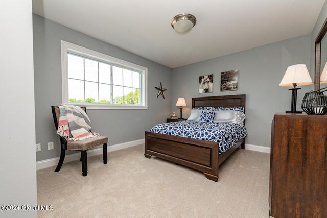 24 Hunter Court, Milton, NY 12020