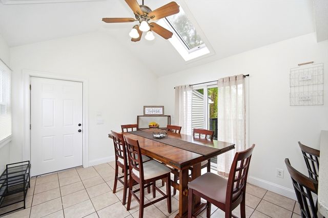616 Cooley St, Springfield, MA 01128