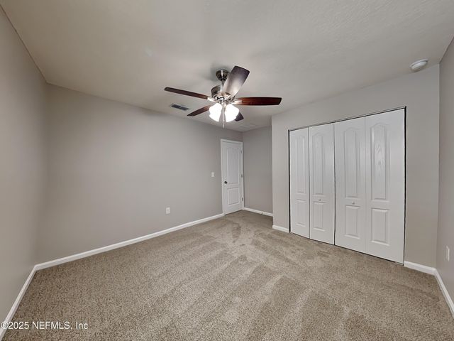 8048 MEADOW WALK Lane, Jacksonville, FL 32256