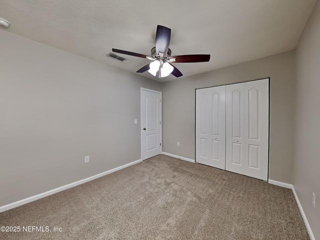 8048 MEADOW WALK Lane, Jacksonville, FL 32256