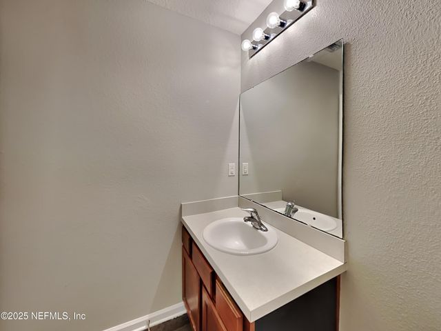 8048 MEADOW WALK Lane, Jacksonville, FL 32256