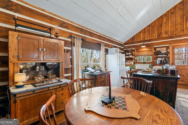 4011 Murphy Highway, Mineral Bluff, GA 30559