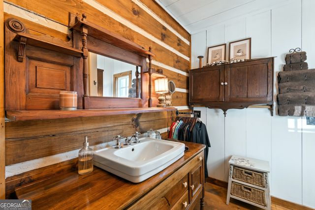 4011 Murphy Highway, Mineral Bluff, GA 30559