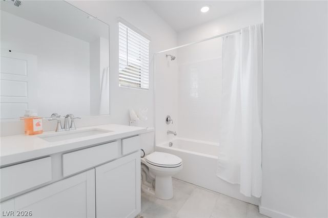 2280 Lazlo Point Street, Henderson, NV 89044