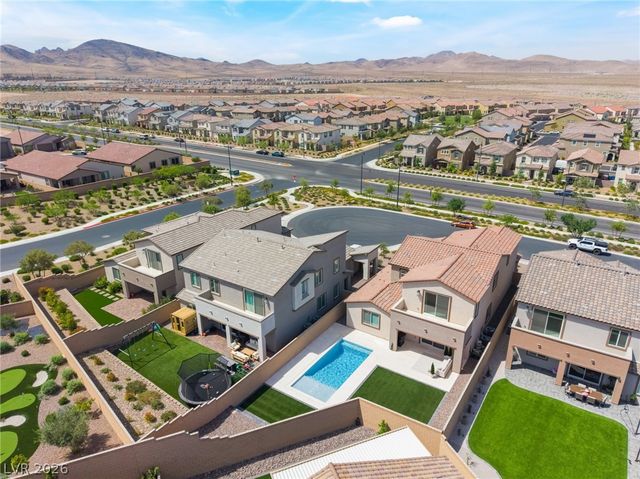2280 Lazlo Point Street, Henderson, NV 89044