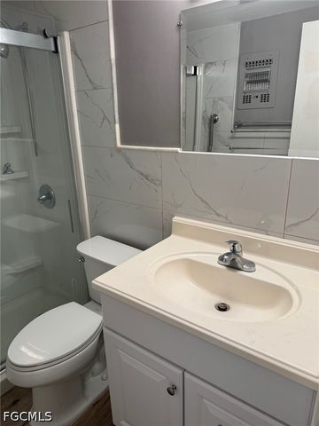 13151 Kings Point DR 6A, Fort Myers, FL 33919