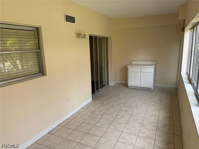 13151 Kings Point DR 6A, Fort Myers, FL 33919