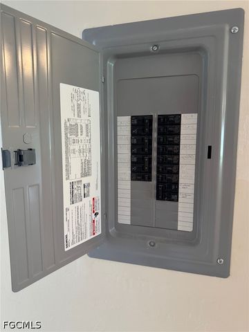 13151 Kings Point DR 6A, Fort Myers, FL 33919