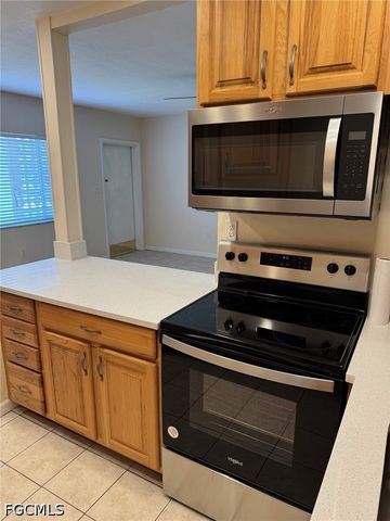 13151 Kings Point DR 6A, Fort Myers, FL 33919