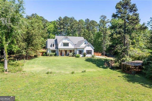 1009 Davenport Circle, Powder Springs, GA 30127