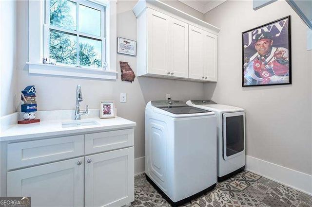 1009 Davenport Circle, Powder Springs, GA 30127