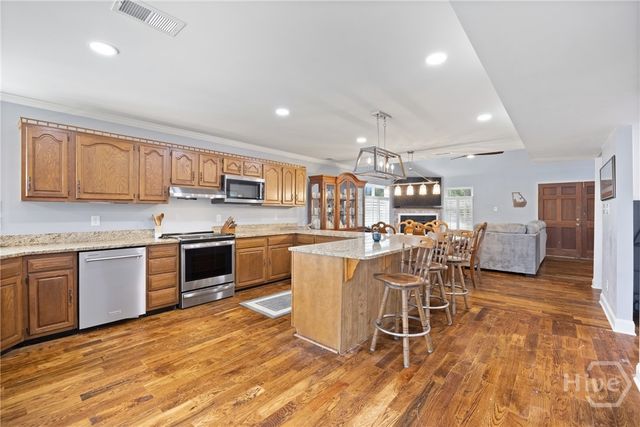95 Circle Drive, Midway, GA 31320