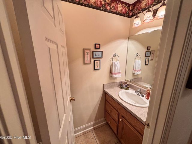 107 Christopher Court, Clinton, NC 28328