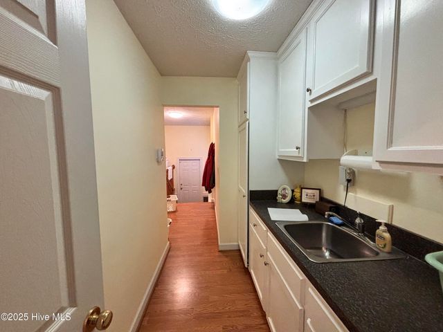 107 Christopher Court, Clinton, NC 28328