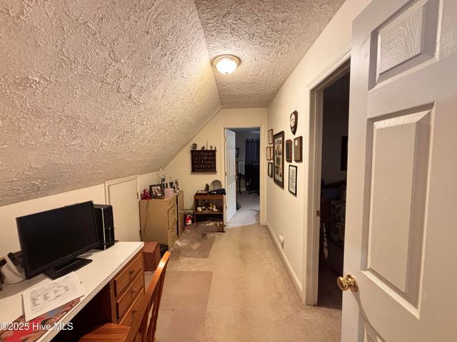 107 Christopher Court, Clinton, NC 28328