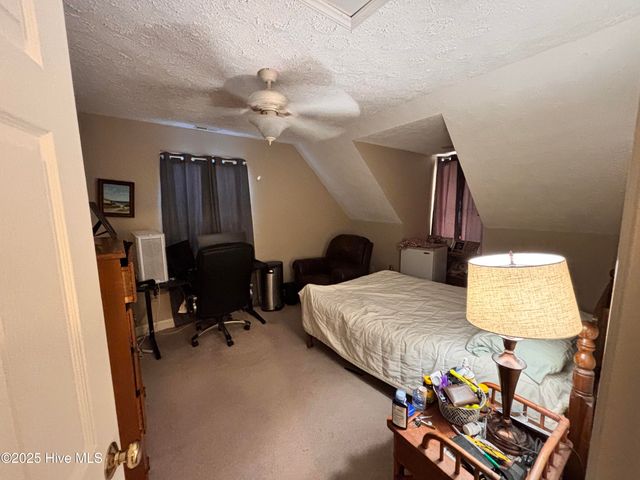 107 Christopher Court, Clinton, NC 28328