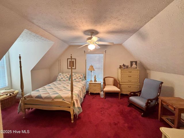 107 Christopher Court, Clinton, NC 28328