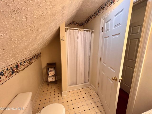 107 Christopher Court, Clinton, NC 28328