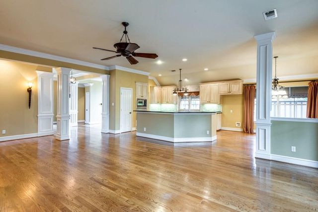 725 SAXON Trail, Southlake, TX 76092